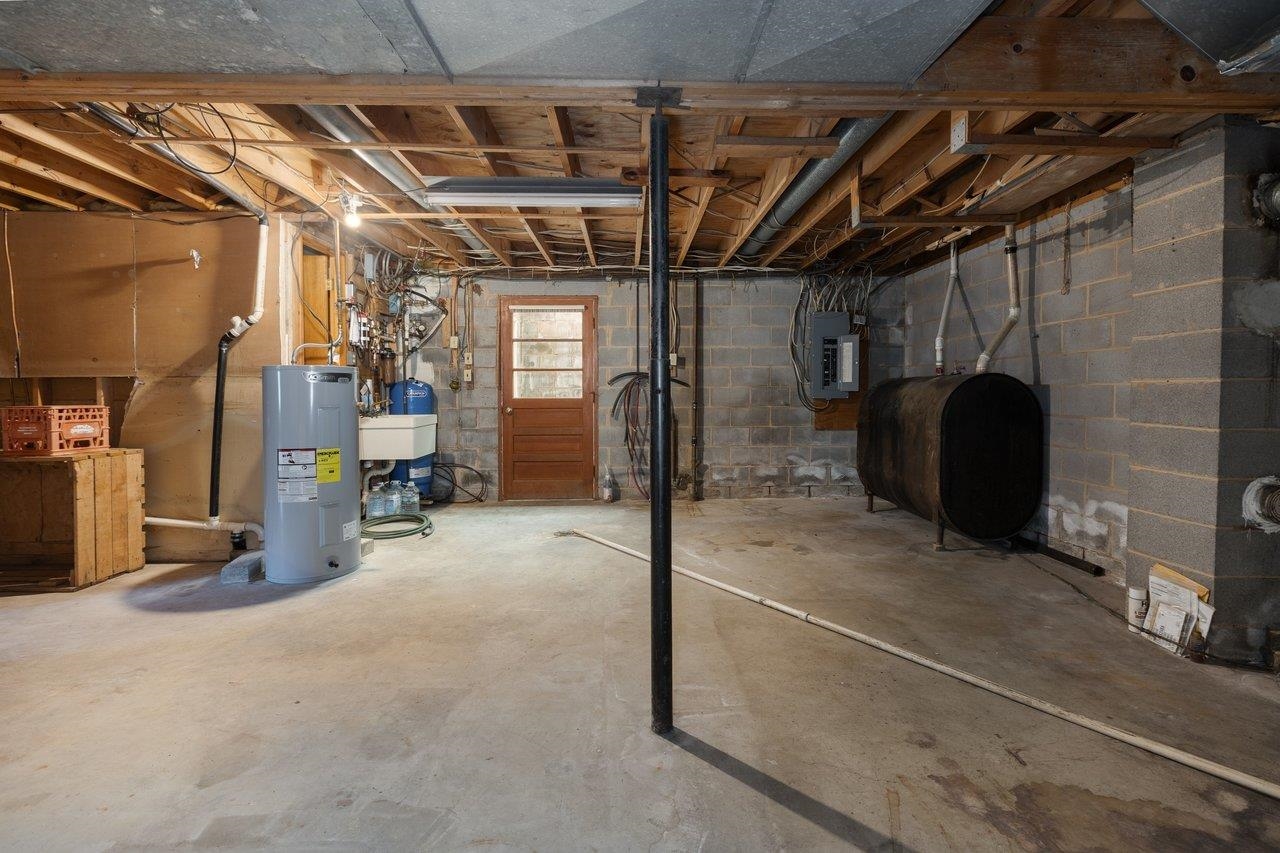 947 Greendale Road Harrisonburg, VA 22801 - Photo 32 of 54