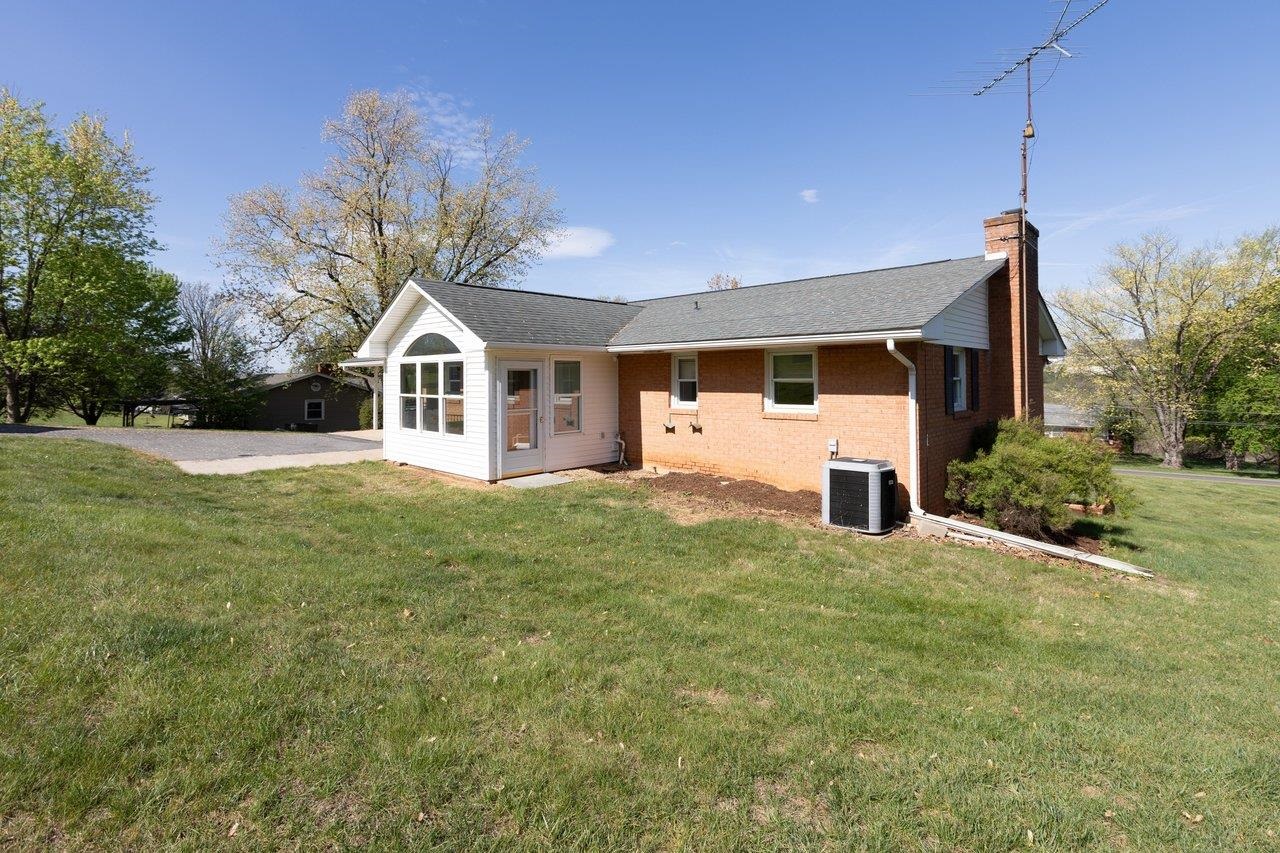 947 Greendale Road Harrisonburg, VA 22801 - Photo 41 of 54