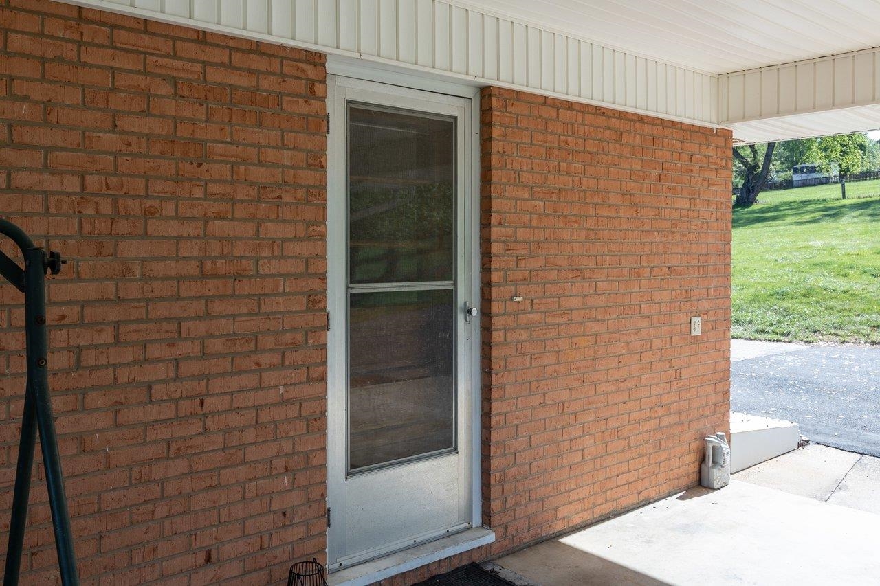 947 Greendale Road Harrisonburg, VA 22801 - Photo 44 of 54