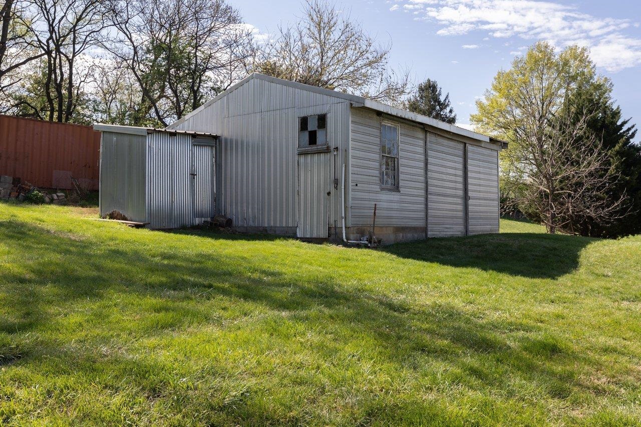 947 Greendale Road Harrisonburg, VA 22801 - Photo 48 of 54