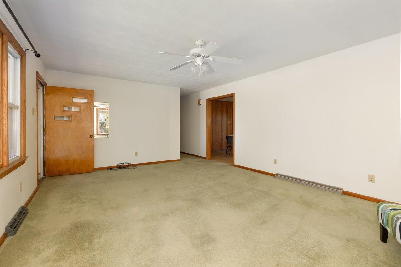 947 Greendale Road Harrisonburg, VA 22801 - Photo 5 of 54