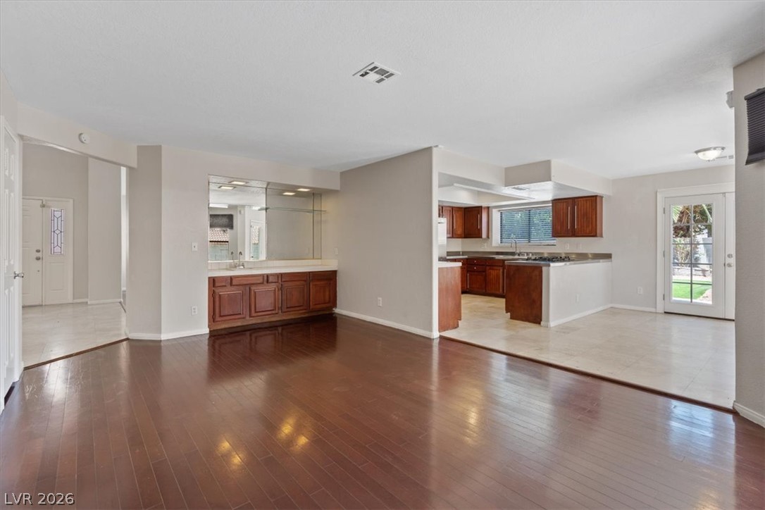 1950 Nuevo Road Henderson, NV 89014 - Photo 25 of 57