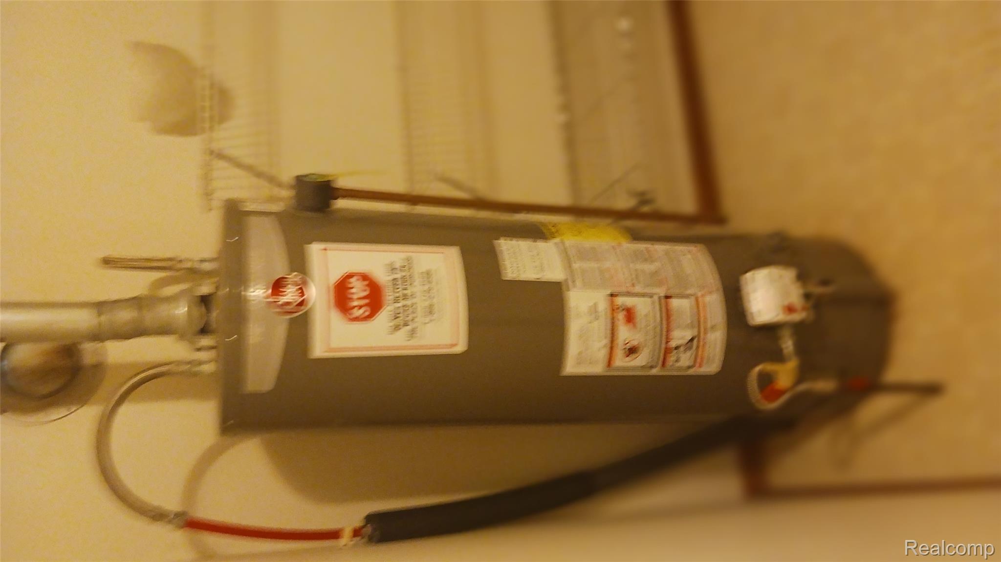 3803 Warner Road Cass City, MI 48726 - Photo 29 of 85 Utilities featuring gas water heater