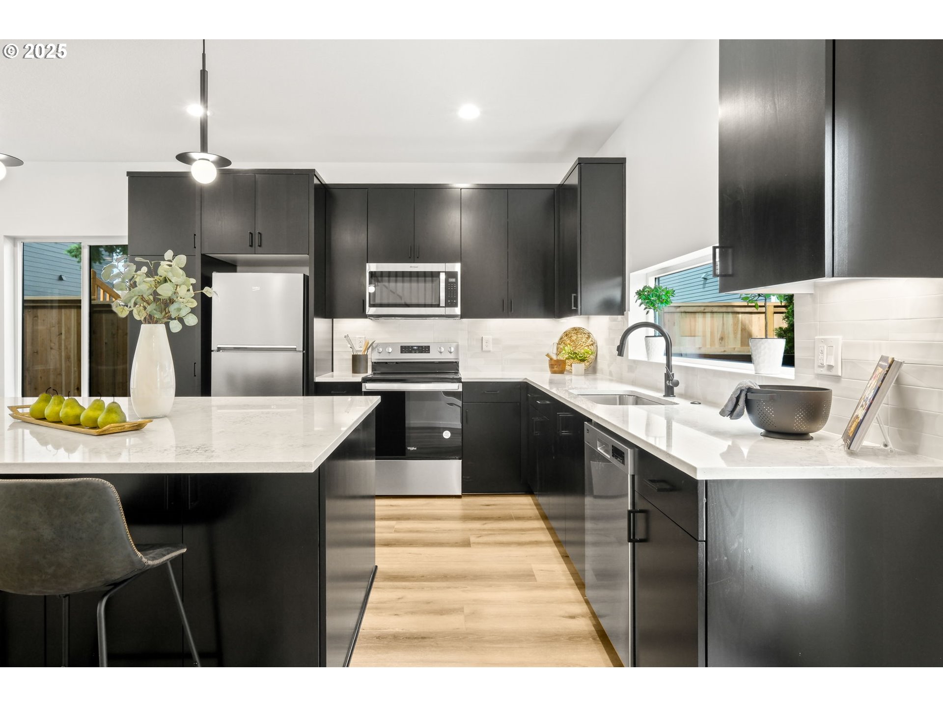 3528 Northeast 44th Avenue Portland, OR 97213 - Photo 15 of 33