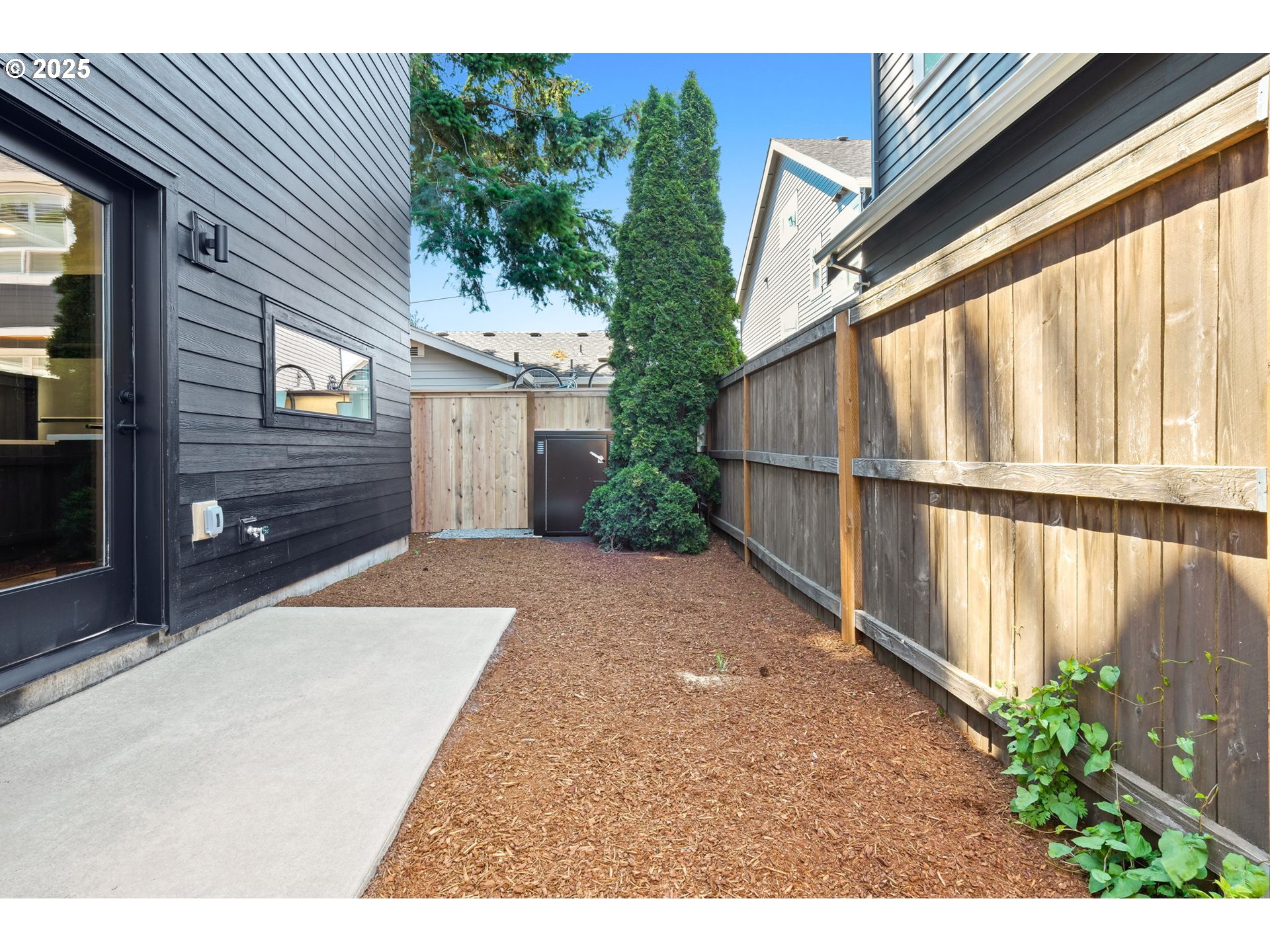 3528 Northeast 44th Avenue Portland, OR 97213 - Photo 31 of 33