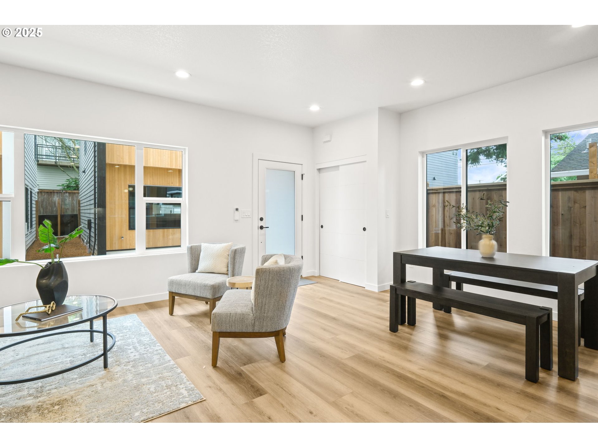 3528 Northeast 44th Avenue Portland, OR 97213 - Photo 6 of 33