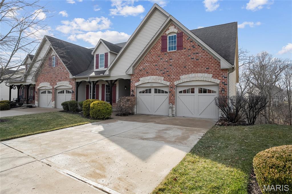 1221 Silver Fern Drive Lake St. Louis, MO 63367 - Photo 3 of 42