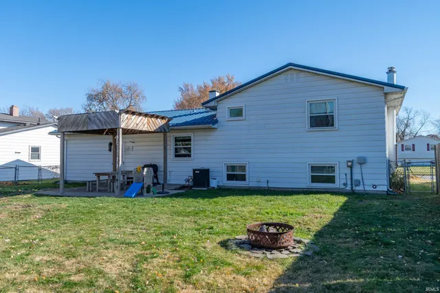 $223,900 | 2730 Lexington Boulevard, Mishawaka, IN 46544