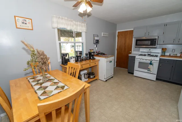 $223,900 | 2730 Lexington Boulevard, Mishawaka, IN 46544