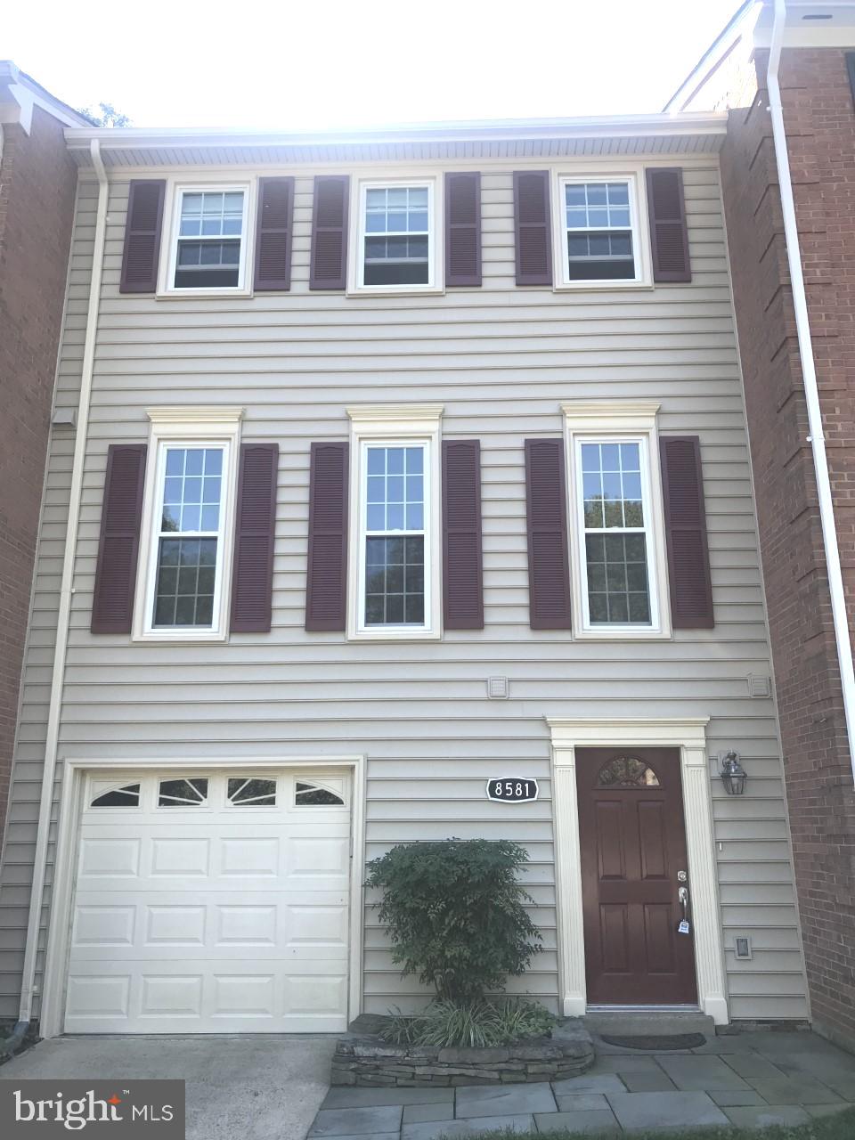 8581 Raglan Road Vienna, VA 22182 - Photo 2 of 30 Gallery Image 2