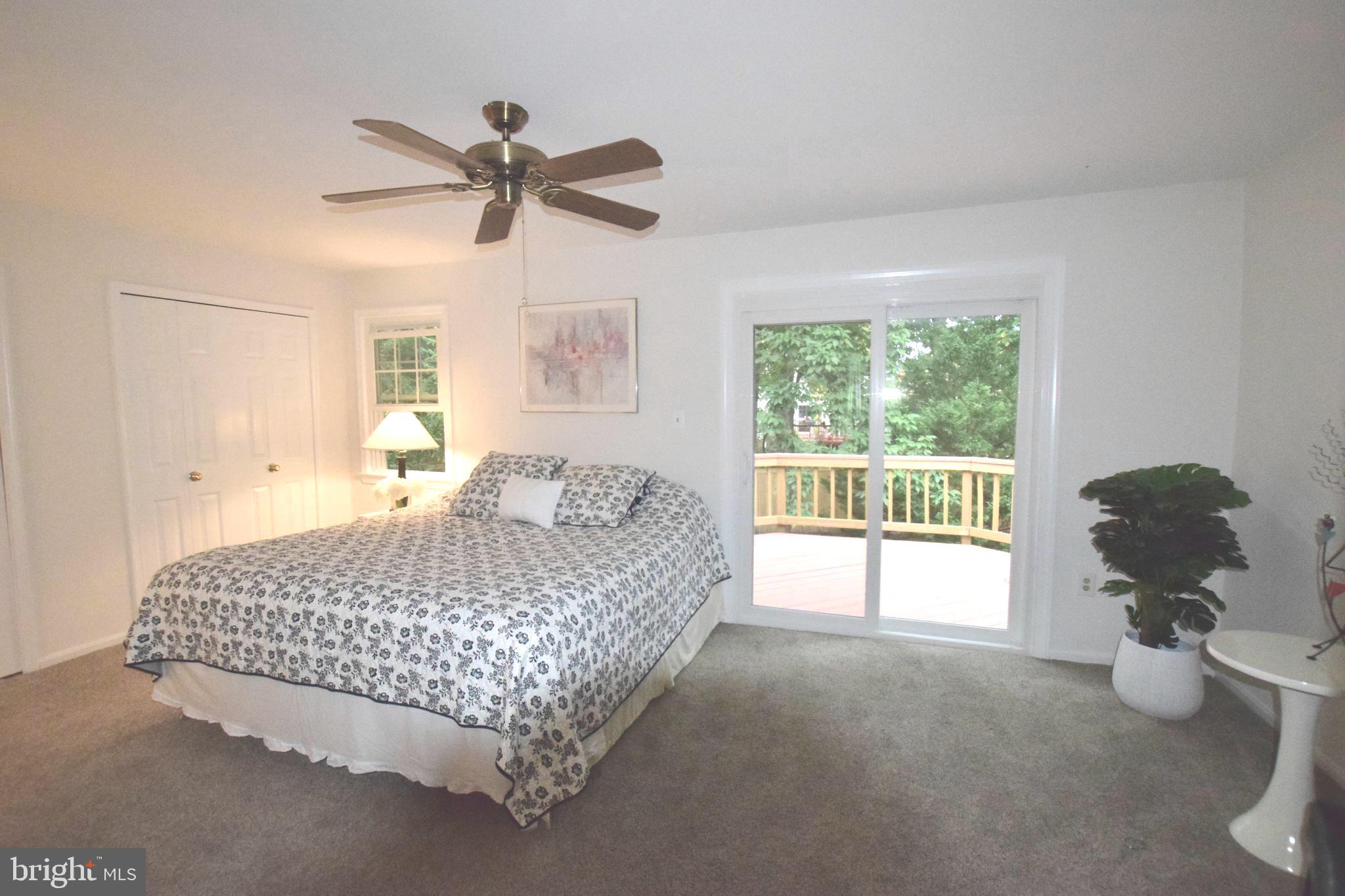 8581 Raglan Road Vienna, VA 22182 - Photo 13 of 30 Gallery Image 13