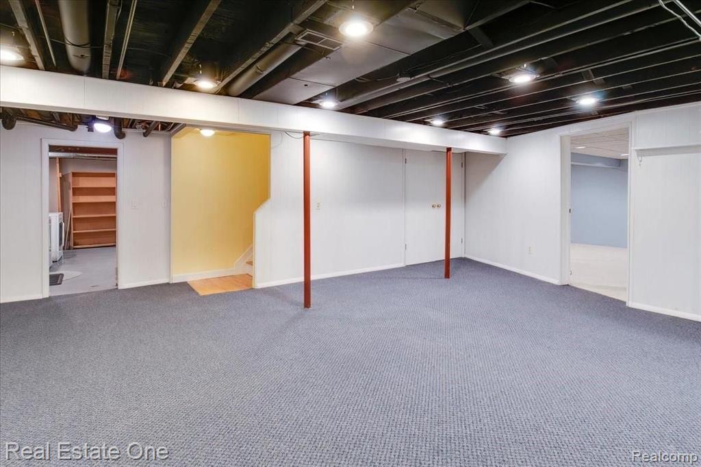 2051 Warrington Road Rochester Hills, MI 48307 - Photo 41 of 64