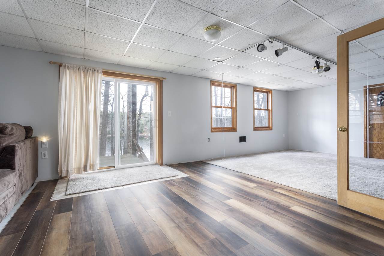 316 High Lake Road Traverse City, MI 49696 - Photo 18 of 25 1882682-17.JPG
