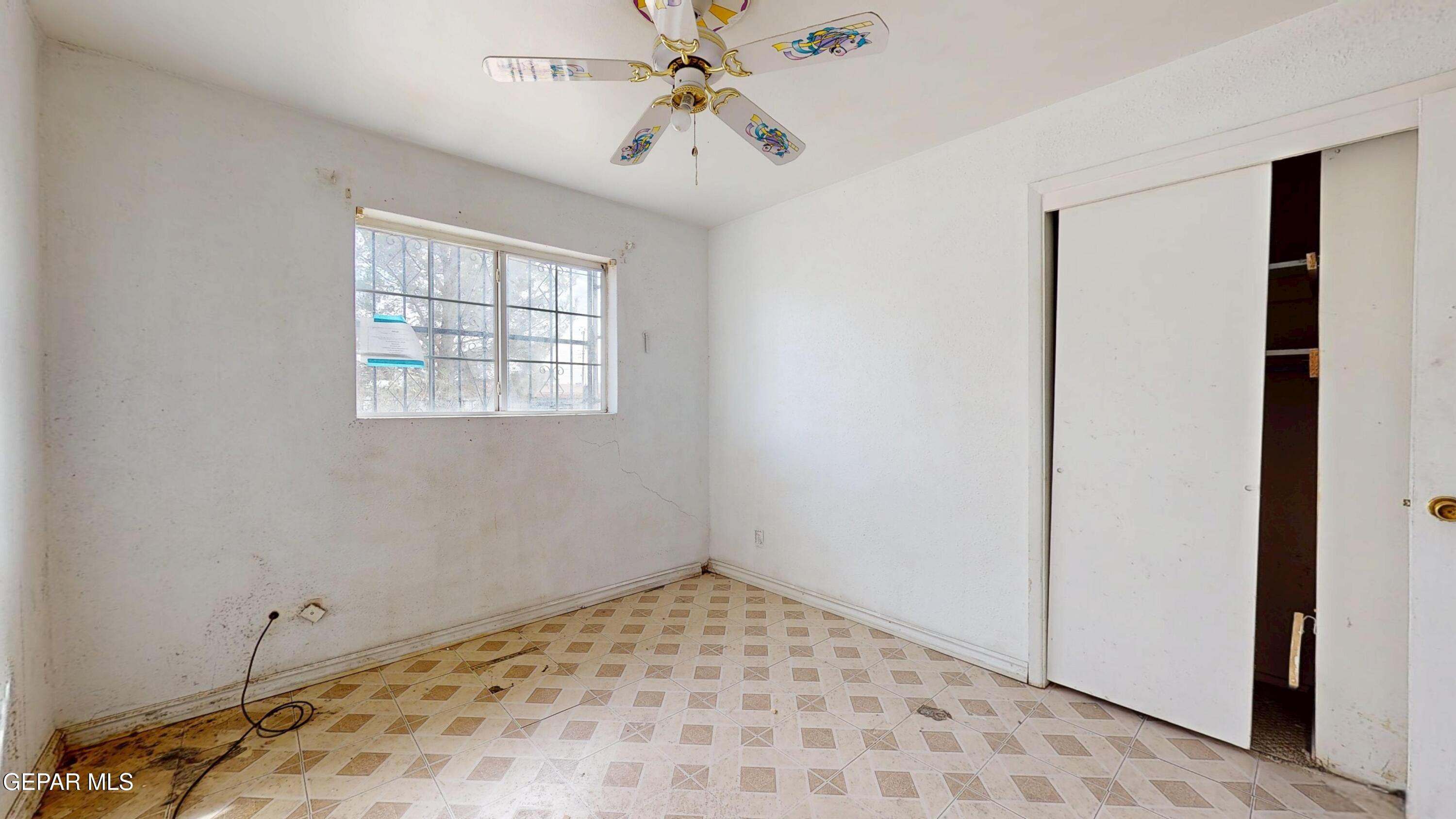 135 Baywood Road El Paso, TX 79915 - Photo 22 of 43 a view of an empty room