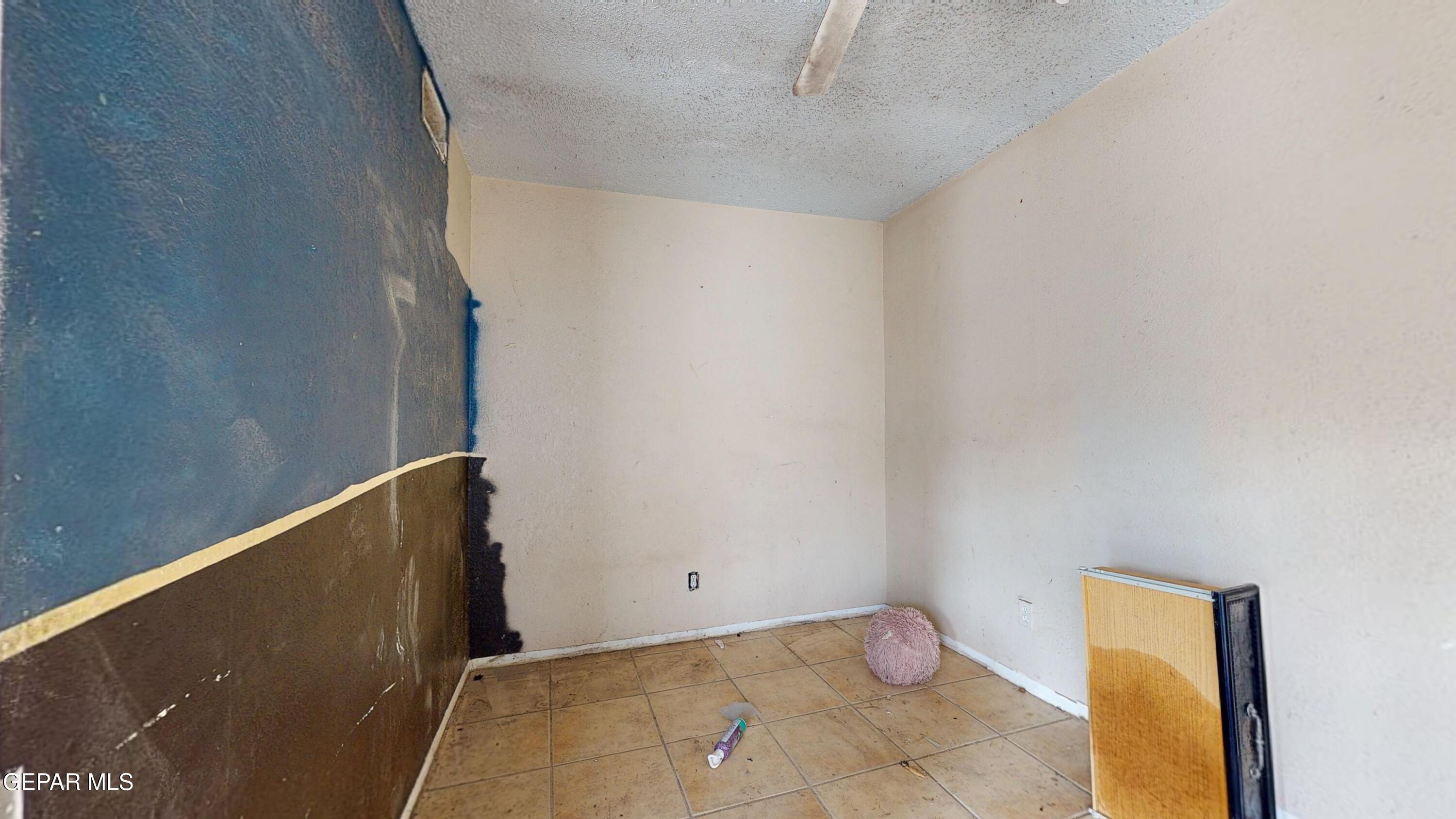 135 Baywood Road El Paso, TX 79915 - Photo 33 of 43 a view of an empty room