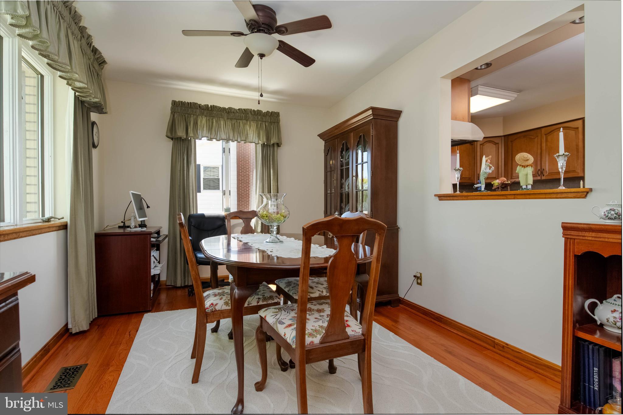 110 Shell Cove Court Joppa, MD 21085 - Photo 12 of 104 a view of a dining room with furniture