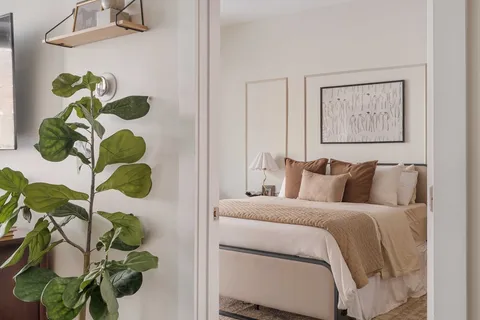 $1,000,000 | 257 Northampton Street, Unit 307, Boston, MA 02118