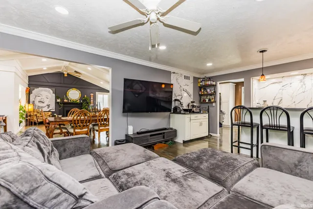 $435,000 | 1026 Yellowbrick Road, Pendleton, IN 46064