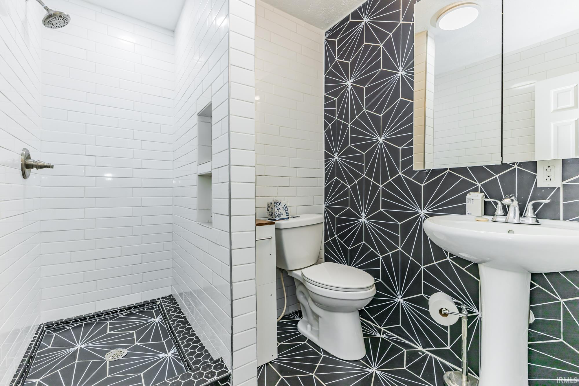 1026 Yellowbrick Road Pendleton, IN 46064 - Photo 31 of 36