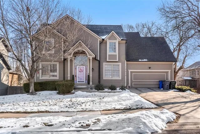 $495,000 | 14675 South Greenwood Street, Olathe, KS 66062