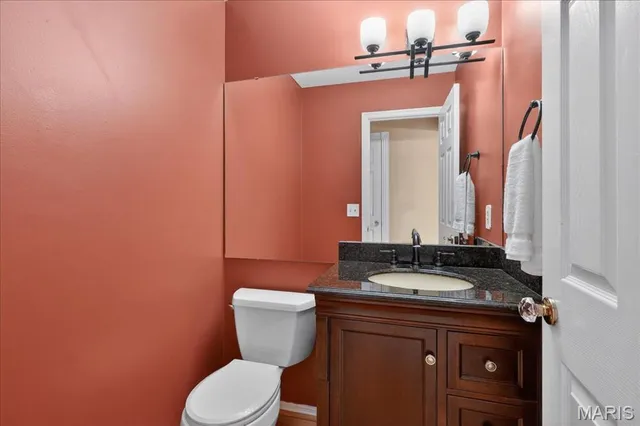 $699,500 | 2316 Coventry Farm Court, Chesterfield, MO 63017