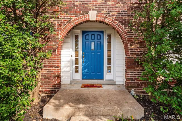 $699,500 | 2316 Coventry Farm Court, Chesterfield, MO 63017