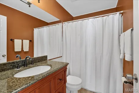 $680,000 | 2316 Coventry Farm Court, Chesterfield, MO 63017