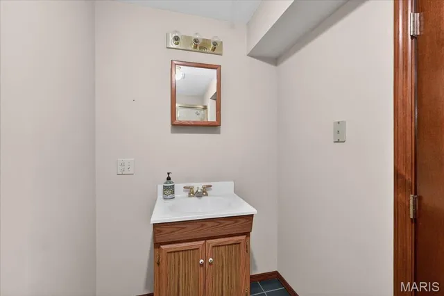 $699,500 | 2316 Coventry Farm Court, Chesterfield, MO 63017