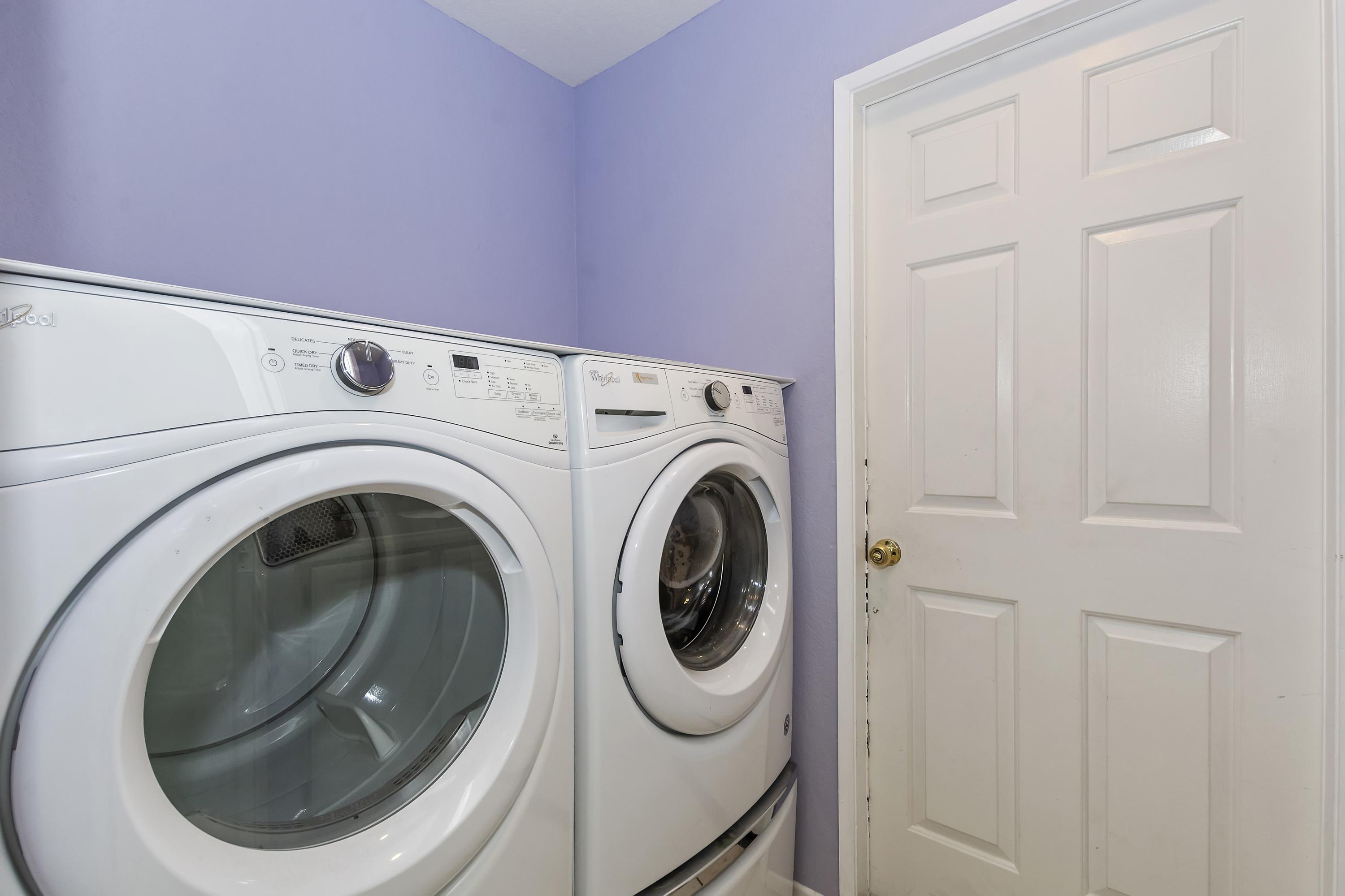 67845 Reed Circle Cathedral City, CA 92234 - Photo 30 of 38 030_Laundry Room