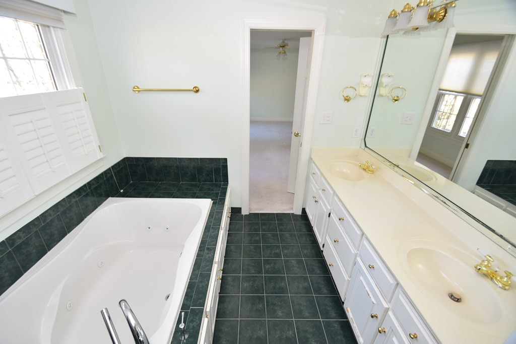 525 Holley Lake Road Aiken, SC 29803 - Photo 18 of 42