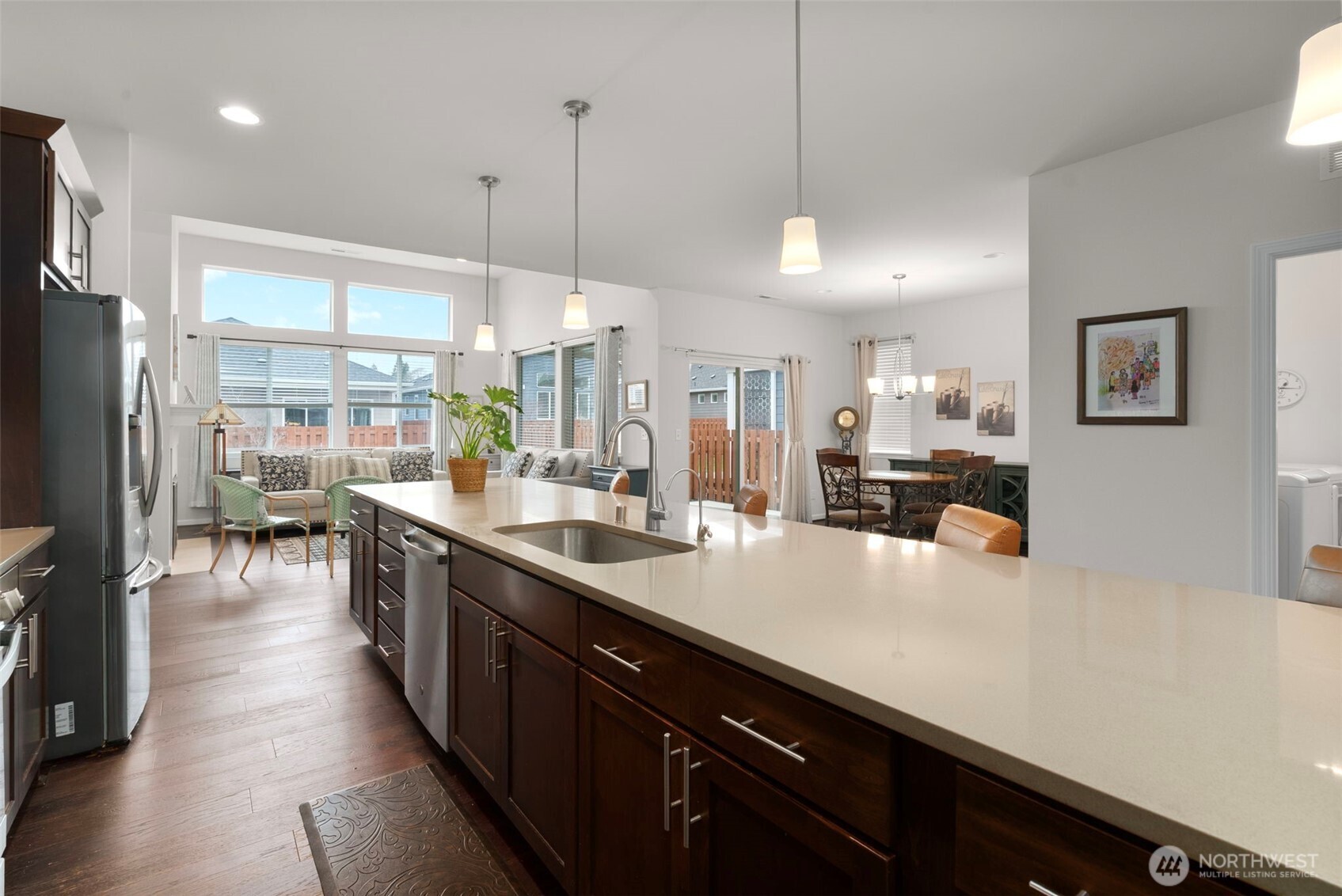 3311 Colville Street Southeast Lacey, WA 98513 - Photo 4 of 40 a large kitchen with lots of counter space and a sink