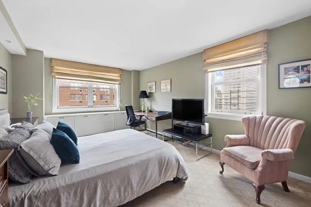$1,495,000 | 501 East 79th Street, Unit 14E | Upper East Side