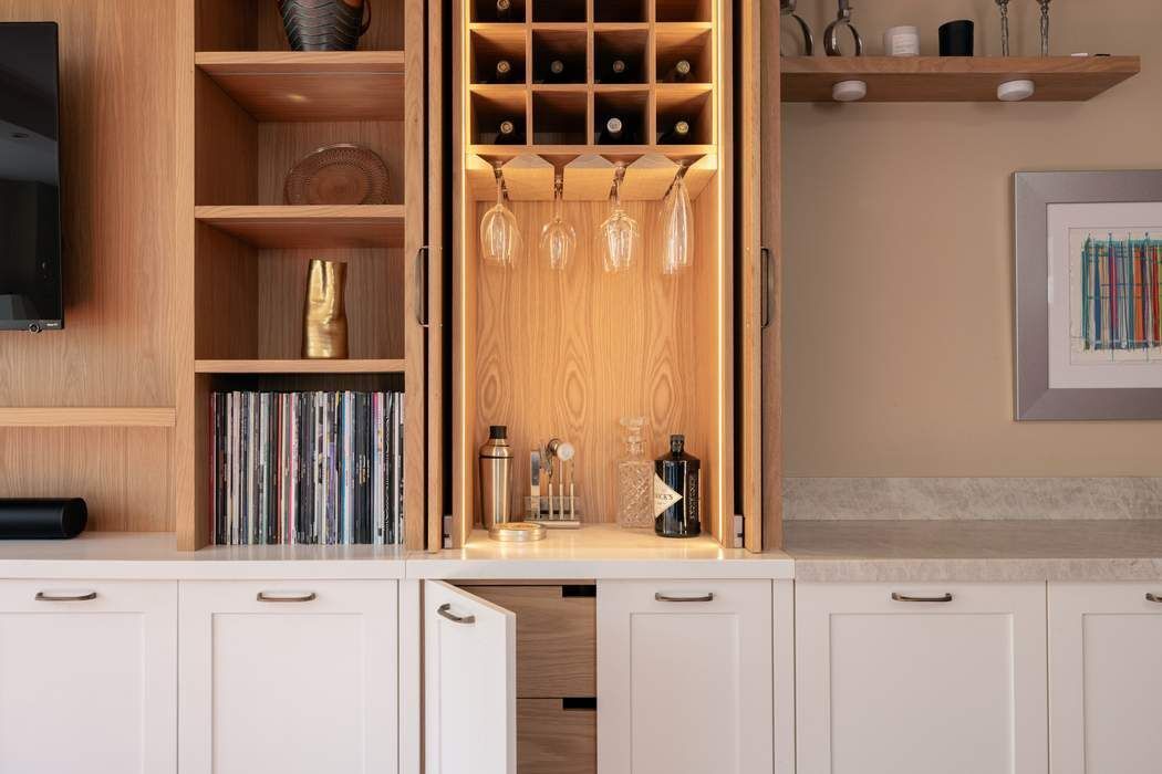 501 East 79th Street, Unit 14E Manhattan, NY 10075 - Photo 6 of 19 a view of washer and dryer