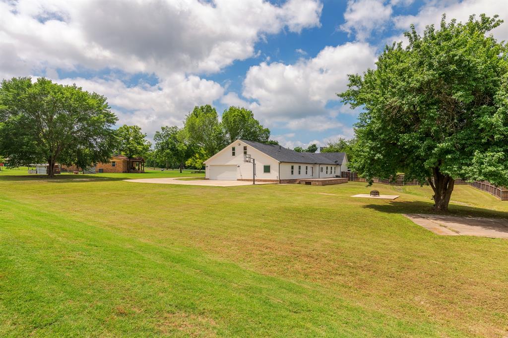 1305 North John Douglas Road Van Alstyne, TX 75495 - Photo 39 of 40