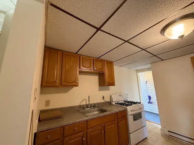 $1,650 | 342 Broadway, Unit C, North Attleboro, MA 02760