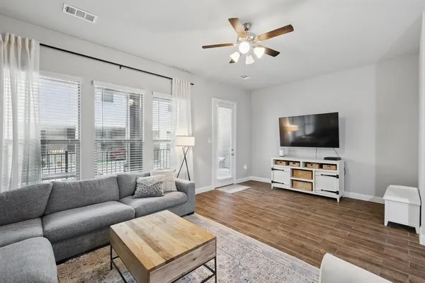 $429,900 | 2460 Merriweather Lane, Flower Mound, TX 75028