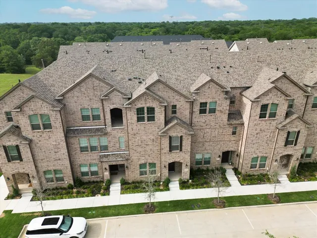 $439,900 | 2460 Merriweather Lane, Flower Mound, TX 75028