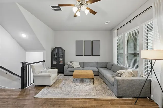 $439,900 | 2460 Merriweather Lane, Flower Mound, TX 75028