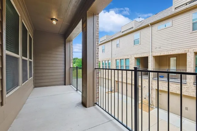 $439,900 | 2460 Merriweather Lane, Flower Mound, TX 75028