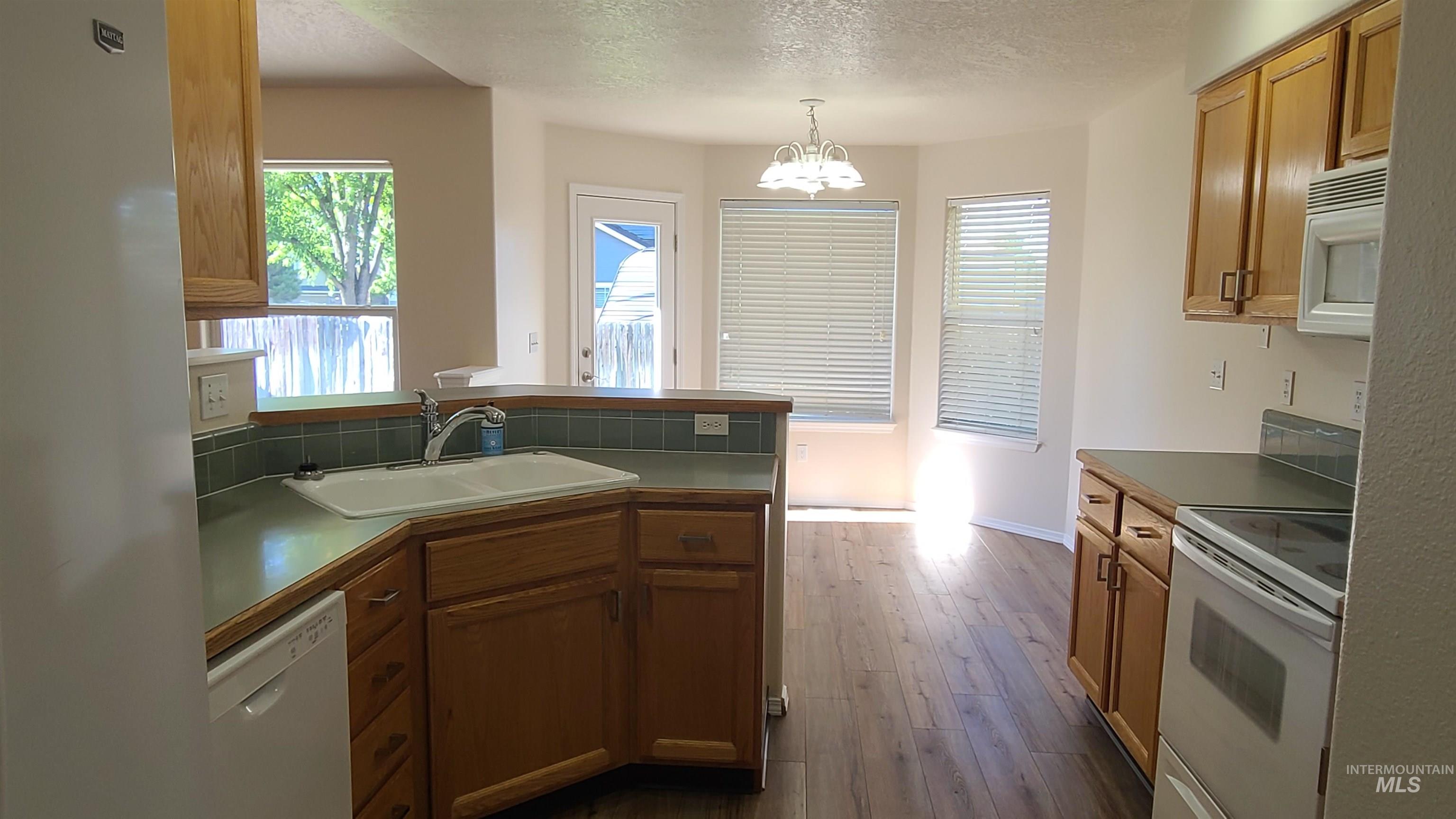 13593 West Rochester Street Boise, ID 83713 - Photo 5 of 13