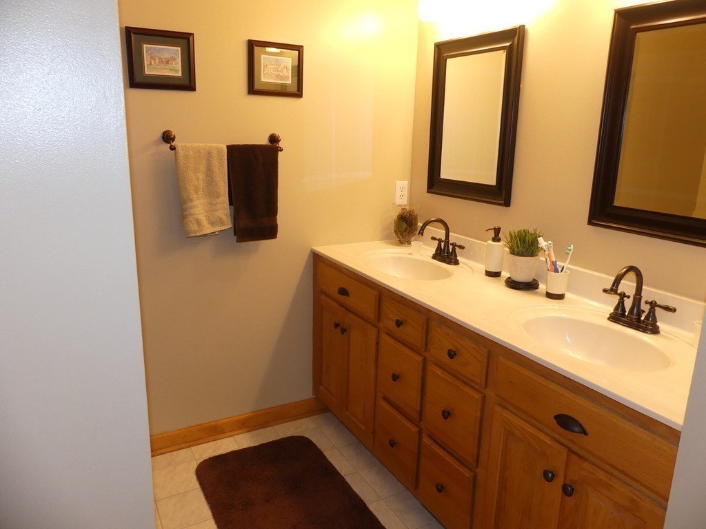 11 Spring Hill Road Belchertown, MA 01007 - Photo 19 of 30 Gallery Image 19