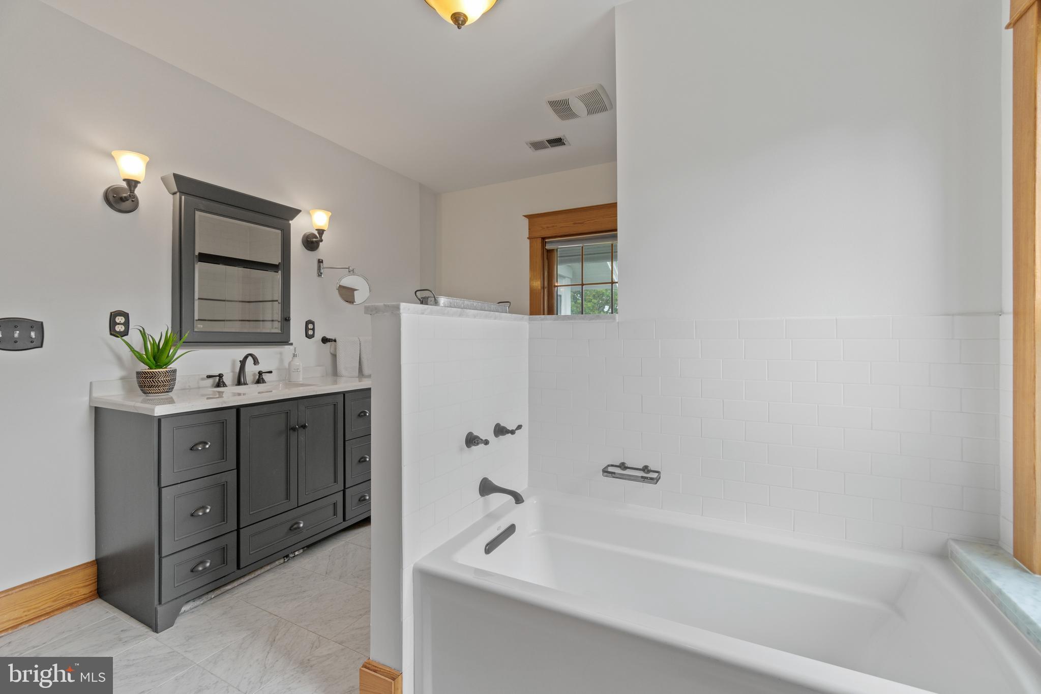 904 Elden Street Herndon, VA 20170 - Photo 22 of 76 Spa-like primary bathroom