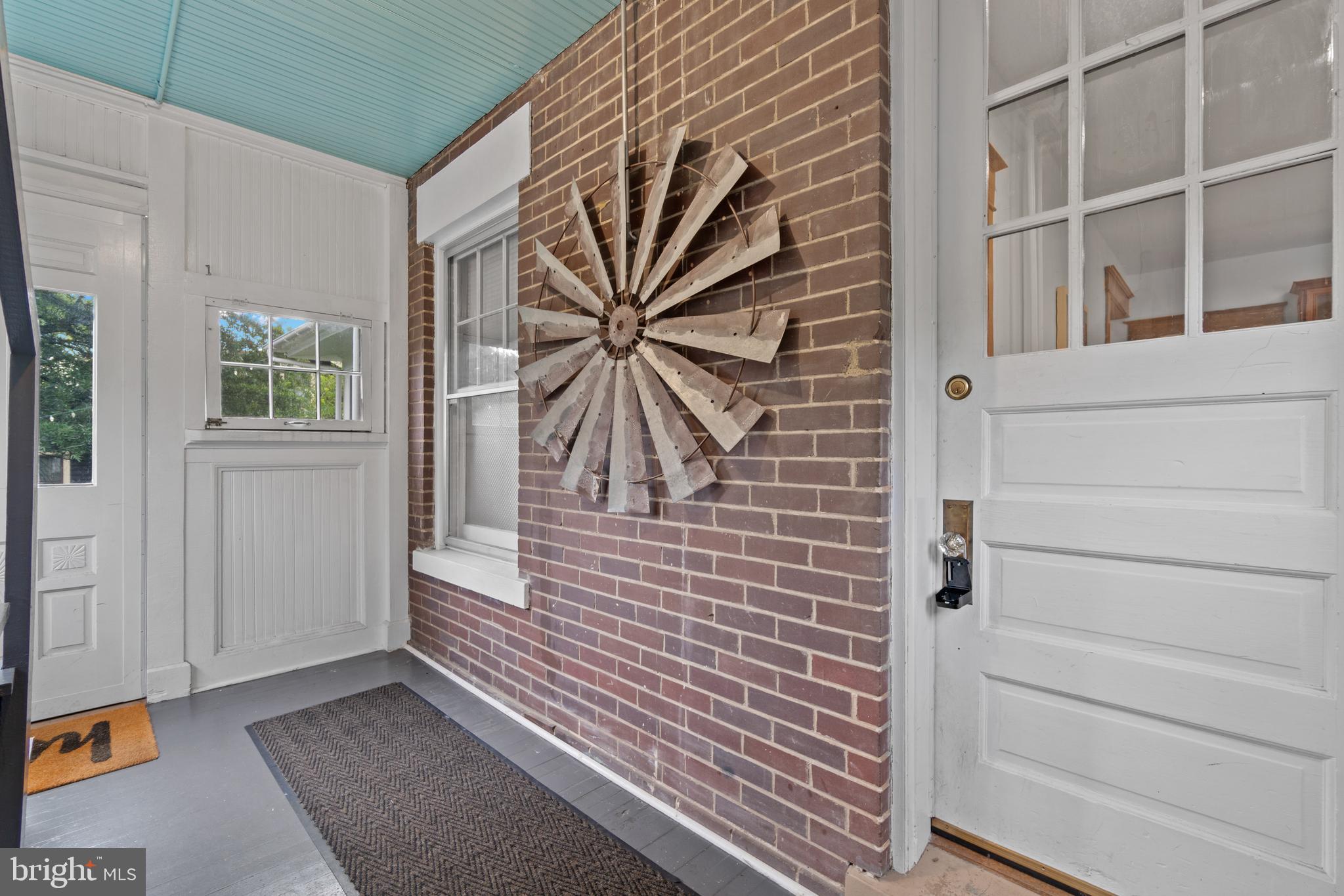 904 Elden Street Herndon, VA 20170 - Photo 40 of 76 Back entry/mud room