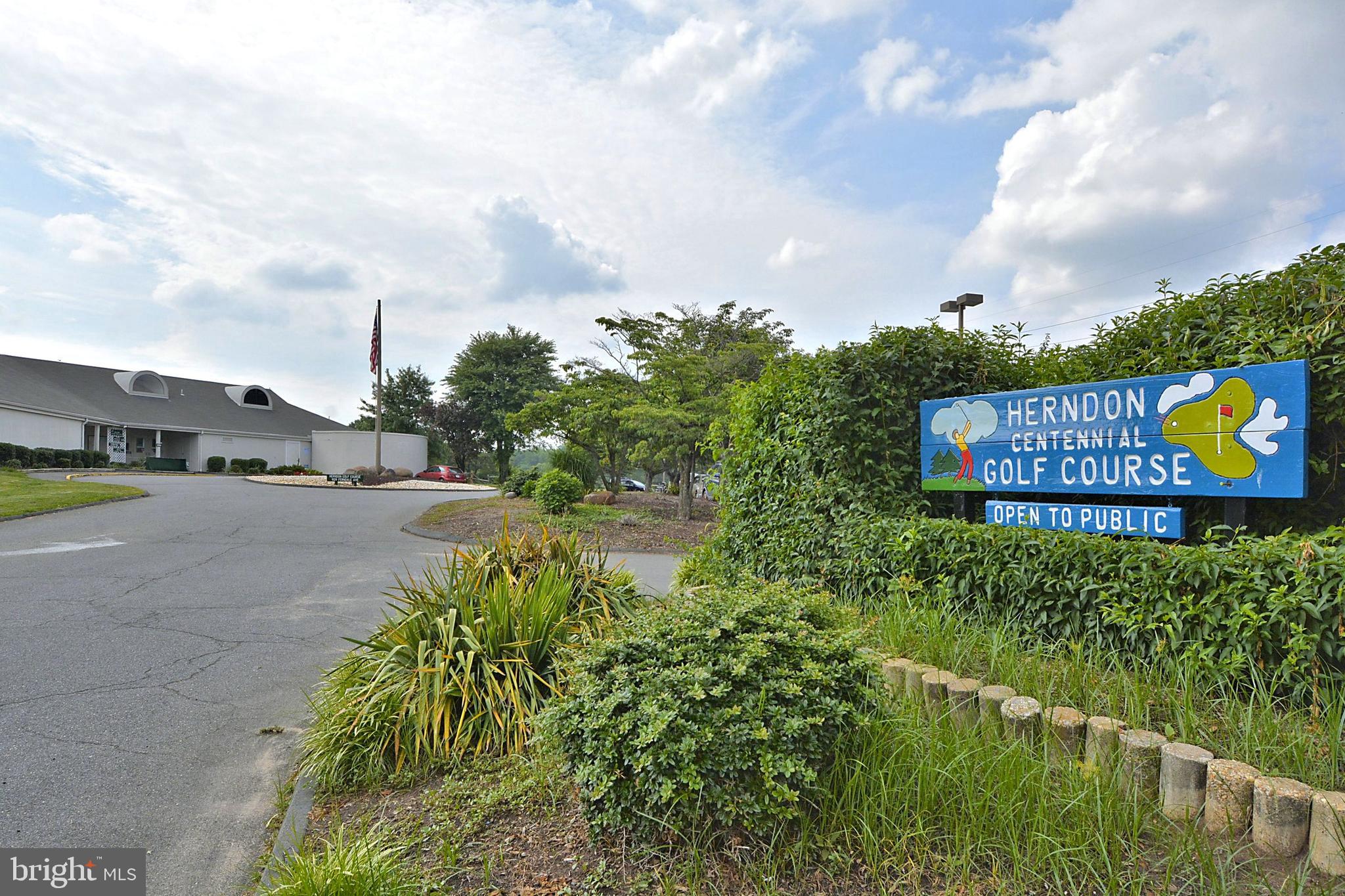 904 Elden Street Herndon, VA 20170 - Photo 68 of 76