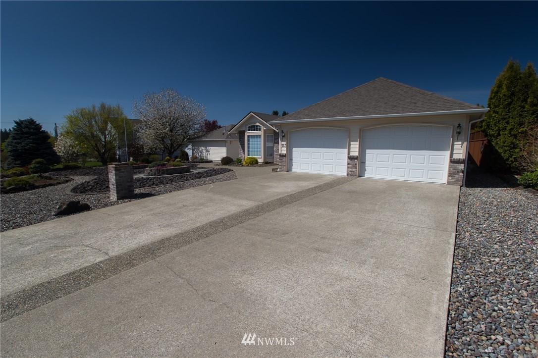 113 Jackson View Drive Chehalis, WA 98532 - Photo 4 of 21 Gallery Image 4