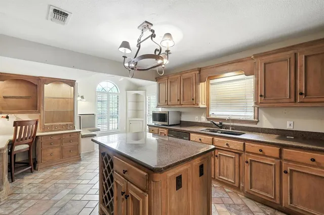 $395,000 | 709 Trail Lake Drive, Euless, TX 76039