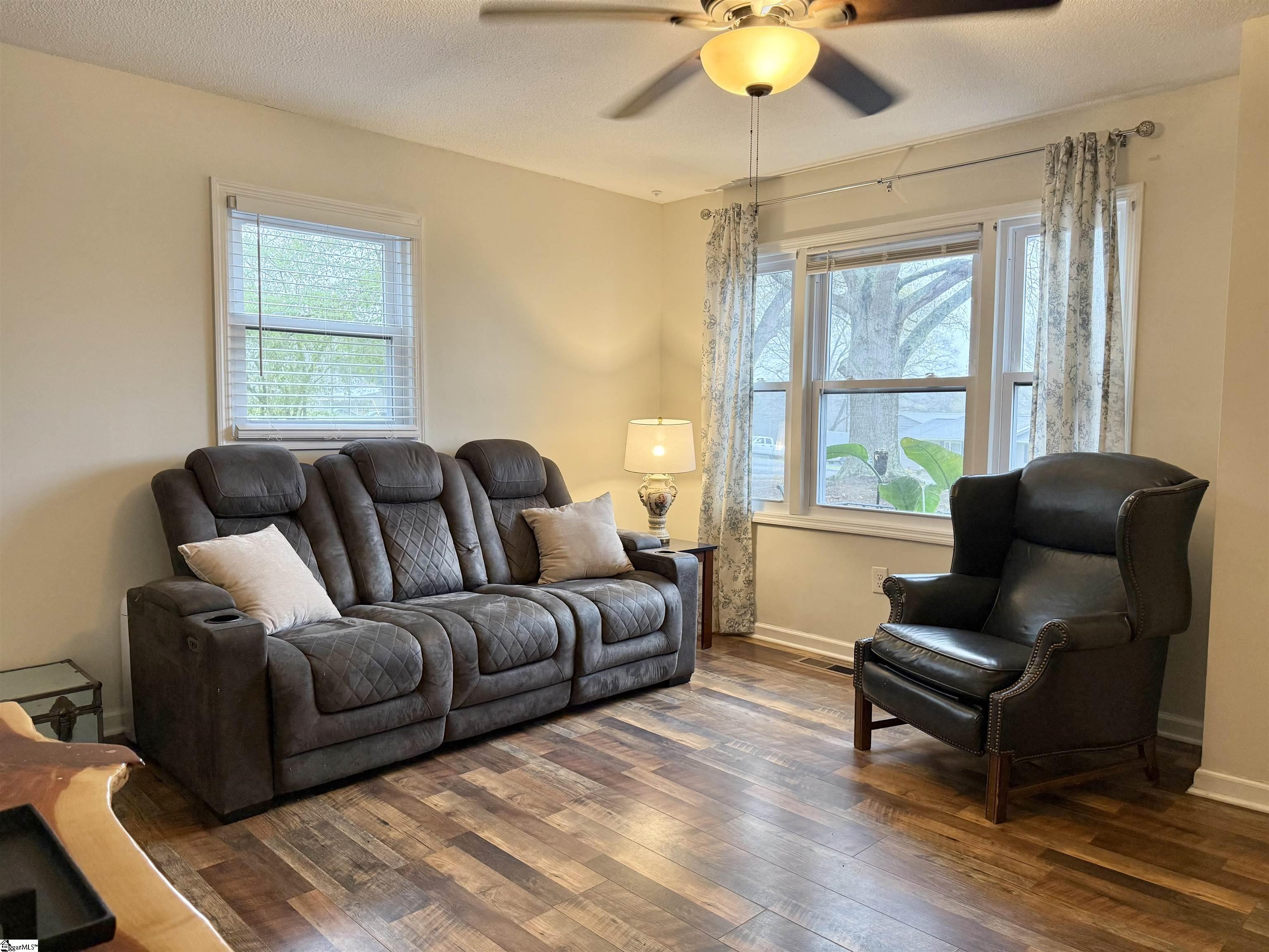 1414 P And Drive North Anderson, SC 29621 - Photo 5 of 21