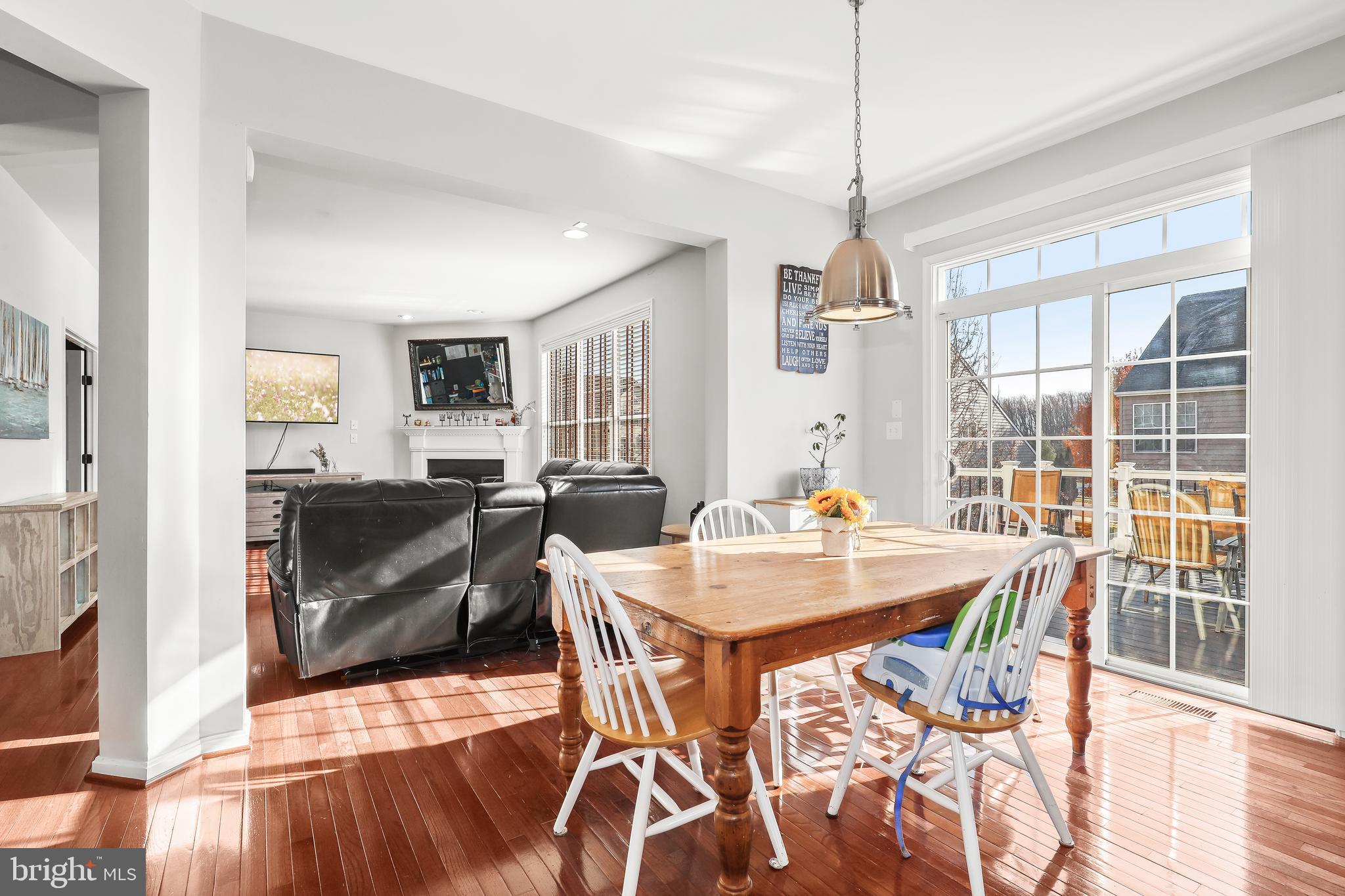 2028 Willowcrest Circle Baltimore, MD 21209 - Photo 15 of 53 Breakfast Area