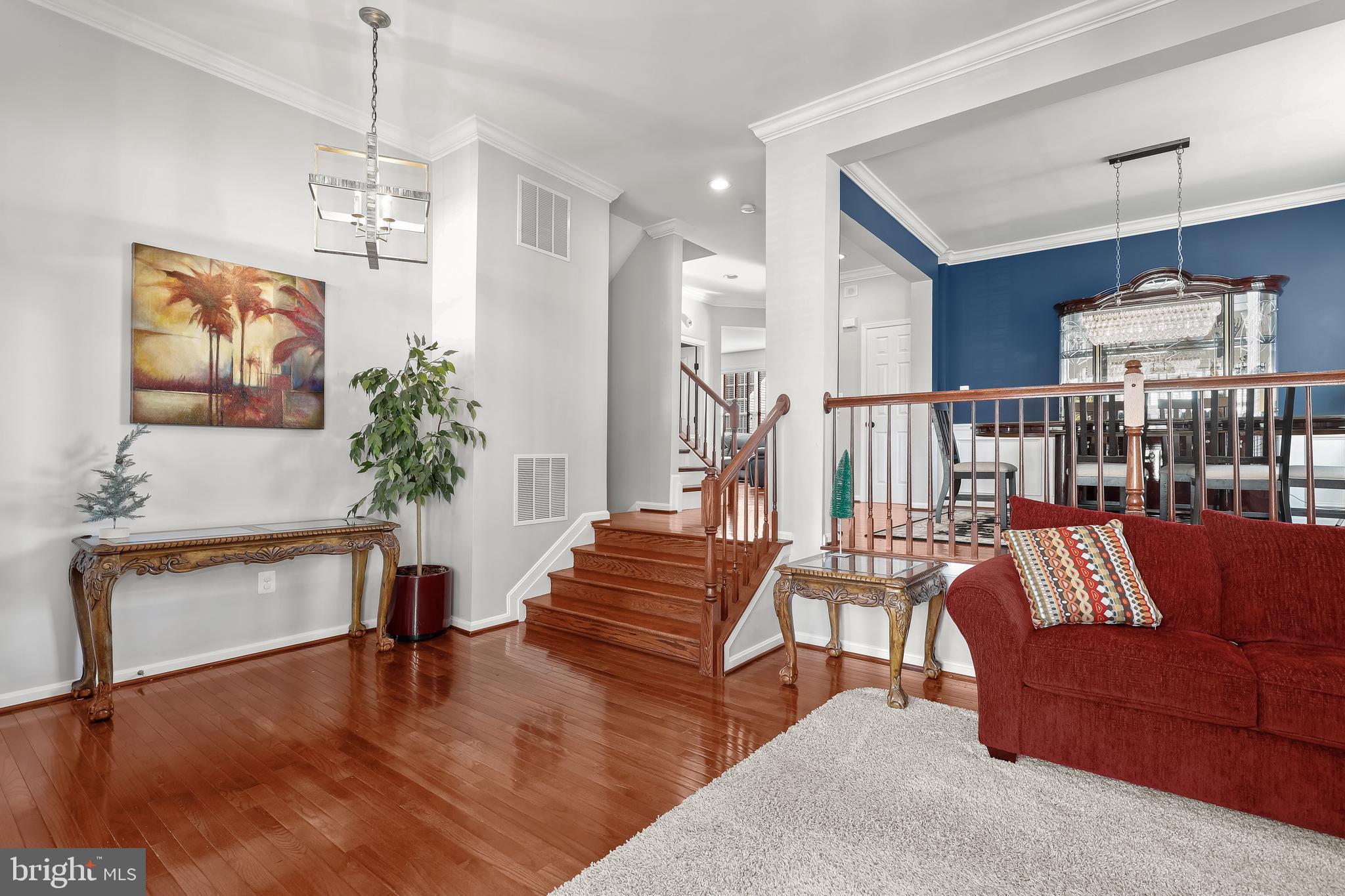 2028 Willowcrest Circle Baltimore, MD 21209 - Photo 4 of 53 Foyer