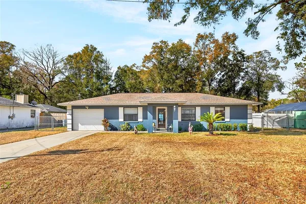 a house view with a outdoor space